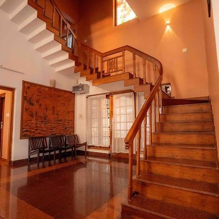 Baywatch By Grha - A Picturesque Beachfront Villa Kozhikode Exterior photo