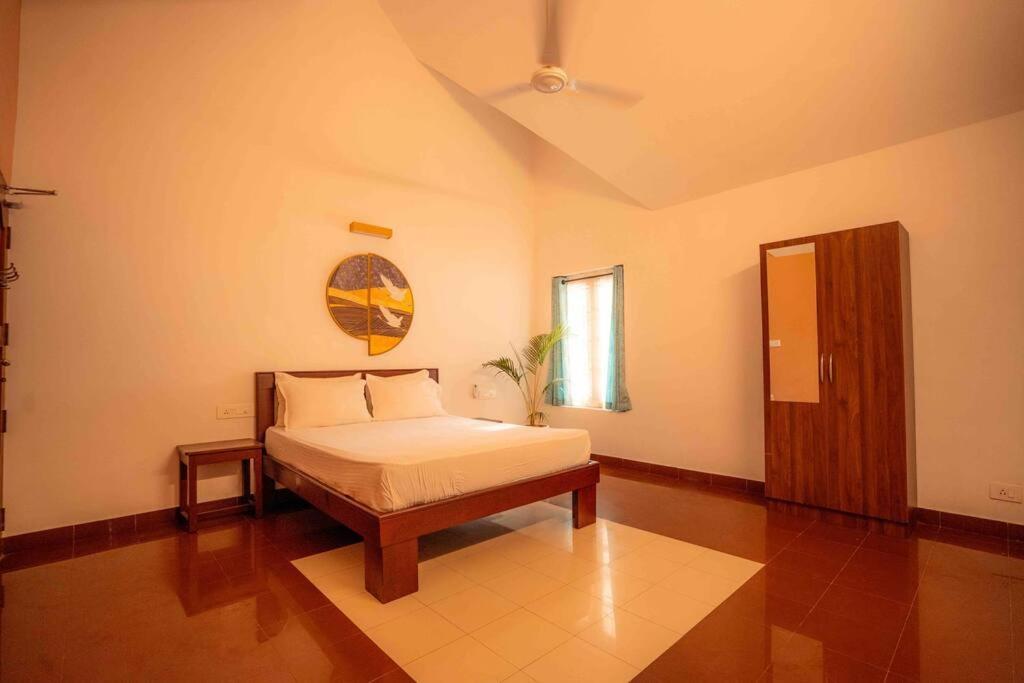 Baywatch By Grha - A Picturesque Beachfront Villa Kozhikode Exterior photo